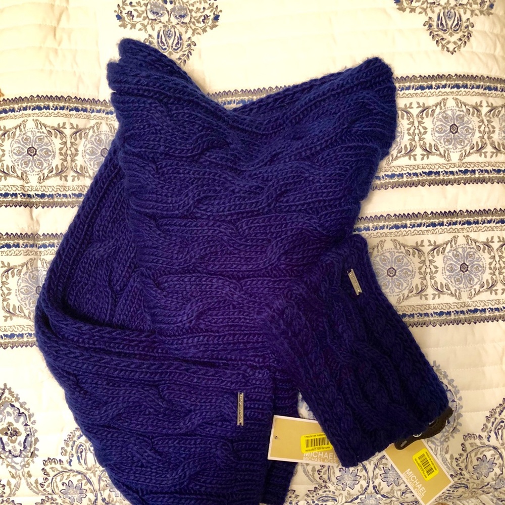 Michael Kors Winter Scarf